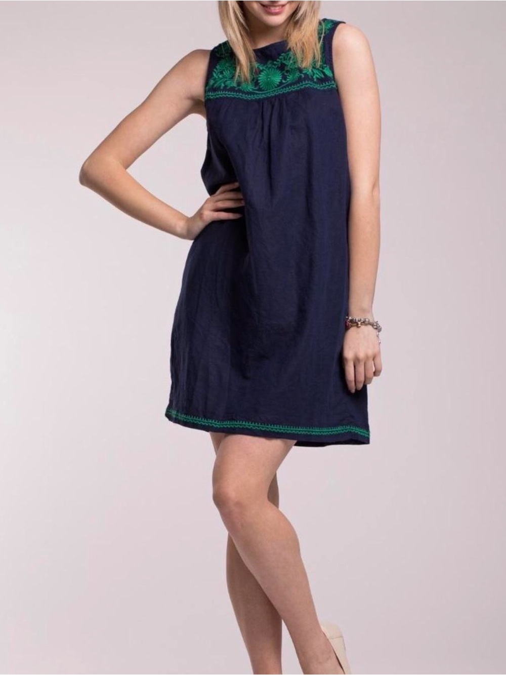 J. Crew Navy Sleeveless Shift Dress Green Embroidery Accents knee length small